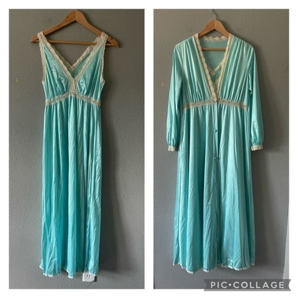 Vintage Miss Elaine 2pc Nightgown